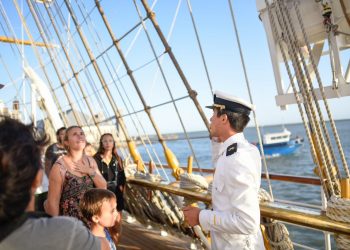 LA FRAGATA LIBERTAD PASÓ POR EL PUERTO DE BAHÍA BLANCA