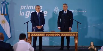 ROSSI JURÓ COMO JEFE DE GABINETE