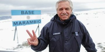 FERNÁNDEZ: «LA ANTÁRTIDA DEBE SEER PARTE DE NUESTRA COTIDIANEIDAD»