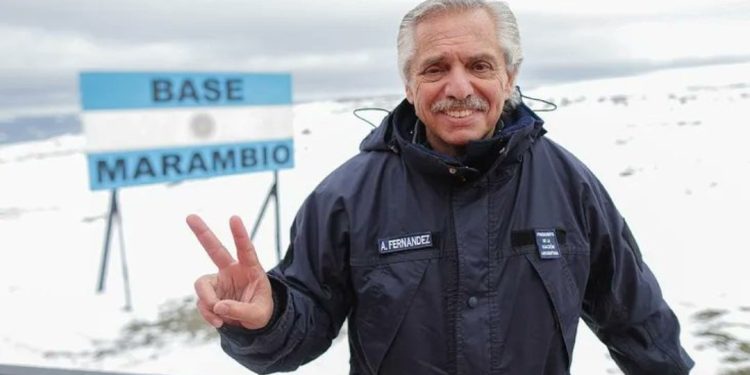 FERNÁNDEZ: «LA ANTÁRTIDA DEBE SEER PARTE DE NUESTRA COTIDIANEIDAD»