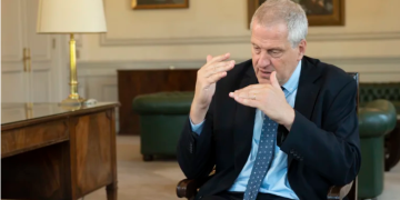 EL MINISTRO DE EDUCACIÓN RESPALDÓ LA POLÉMICA REFORMA DE KICILLOF PARA QUE LOS ALUMNOS NO REPITAN DE AÑO