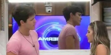MARCOS Y JULIETA DE GRAN HERMANO, PARALIZADOS AL «CASI BESARSE»