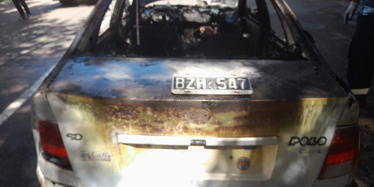 INCENDIÓ SU AUTO PORQUE SE LO IBAN A SECUESTRAR