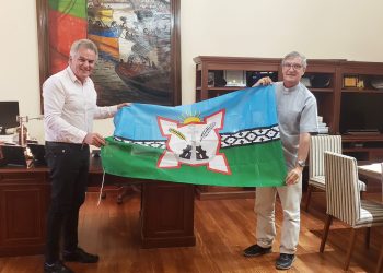 GAY RECIBIÓ AL PADRE CRISAFULLI POR SU NOTABLE SOLIDARIDAD