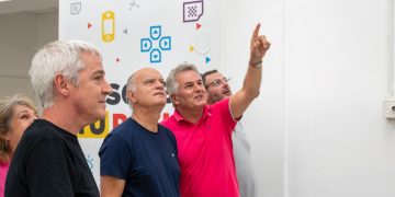 HÉCTOR GAY SE REUNIÓ CON EL INTENDENTE DE LANÚS