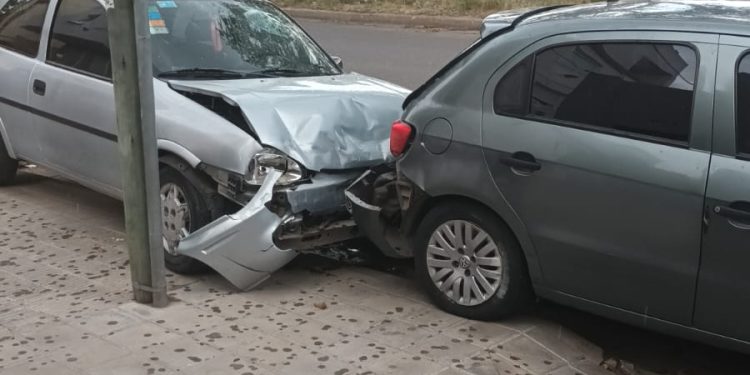 CHOQUE EN CADENA EN CERRITO AL 200