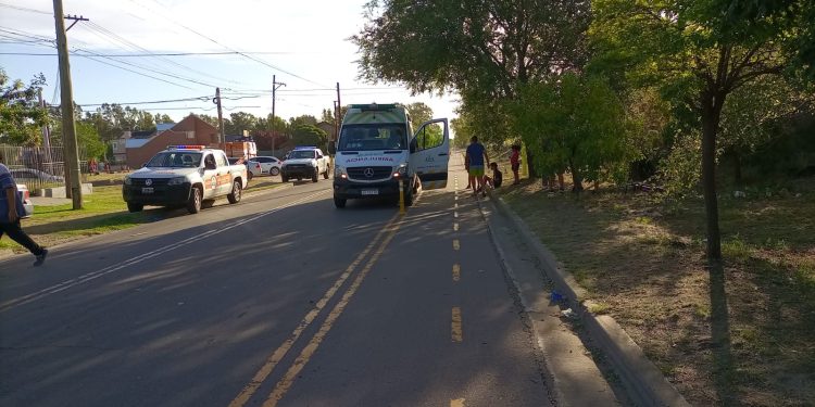CHOQUE DE DOS BICICLETAS EN UNA BICISENDA