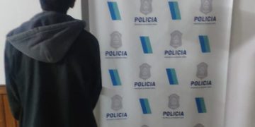 LOGRÓ ESCAPAR DE DOS DELINCUENTES Y LOS DENUNCIÓ