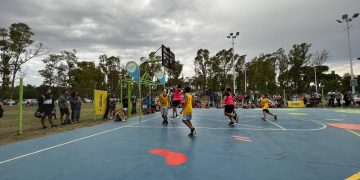 EL MUNICIPIO CONSTRUYÓ 16 CANCHAS DE BÁSQUET Y HARÁ 6 MÁS