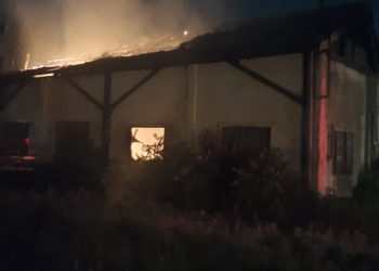 SE INCENCIÓ UN GALPÓN DE FERROCARRILES ARGENTINOS