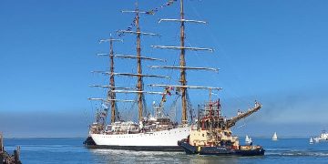 ¡LA FRAGATA LIBERTAD LLEGÓ A BAHÍA!