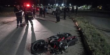 UN HOMBRE SE DESCOMPENSÓ EN SU MOTO Y FUE TRASLADADO EN CÓDIGO ROJO