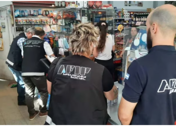 LA RECAUDACIÓN FISCAL AUMENTÓ POR DEBAJO DE LA INFLACIÓN POR PRIMERA VEZ EN LOS ÚLTIMOS 26 MESES