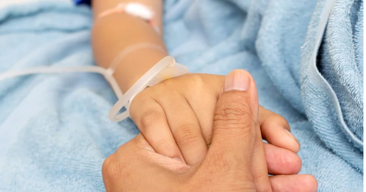 EL GOBIERNO REGLAMENTÓ UNA LEY QUE EL TRATAMIENTO DE MENORES CON CÁNCER