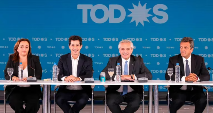 SE RECALIENTA LA DISCUSIÓN ELECTORAL EN EL FRENTE DE TODOS PERO LA FALTA DE CANDIDATOS FIRMES TENSIONA LA CONVIVENCIA INTERNA