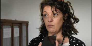 MISHEVITCH: «COMO DOCENTE ME PARECE ALGO TREMENDAMENTE NEGATIVO, ESTÁN SUBESTIMANDO A LOS CHICOS»