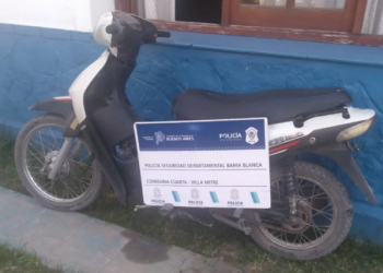MENOR DE 14 AÑOS ROBÓ UNA MOTO