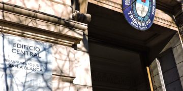 CONDENADO POR TENER PLANTAS DE MARIHUANA EN SU CASA