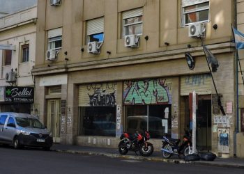 QUEDARON DETENIDOS POR ROBAR EN NOROESTE