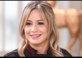 KARINA LA PRINCESITA SE ENOJÓ CON SU MUSICALIZADOR Y DISCUTIÓ EN PLENO SHOW