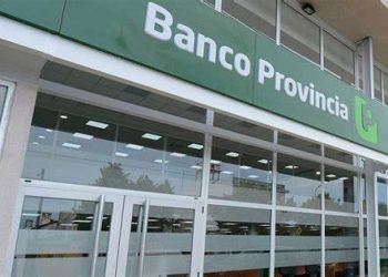 CAMBIA EL HORARIO DE LOS BANCOS