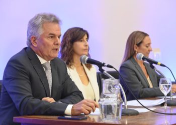 EL INTENDENTE HÉCTOR GAY DIO INICIO A LAS SESIONES ORDINARIAS DEL HCD