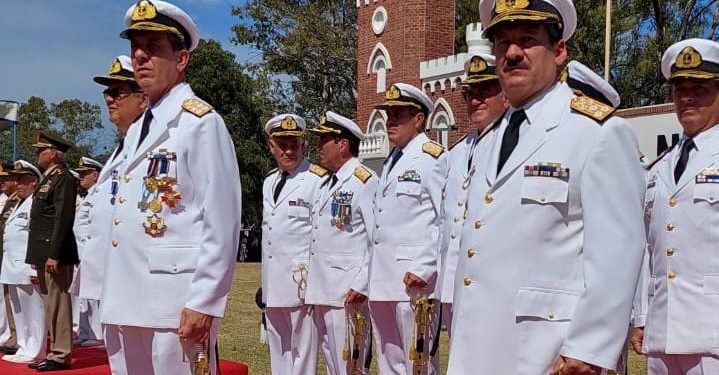CEREMONIA DE ENTREGA DEL COMANDO DE LA ARMADA