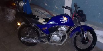 DOS PERSONAS QUEDARON APREHENDIDAS POR CIRCULAR EN MOTOS ROBADAS