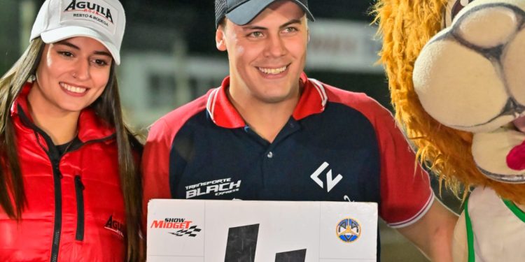 VALLEJOS: «ESTAMOS TRANQUILOS DE QUE HOY PUEDE SER UNA GRAN NOCHE PARA NOSOTROS»