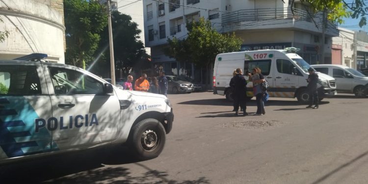 CICLISTA TERMINÓ EN EL HOSPITAL TRAS UN CHOQUE