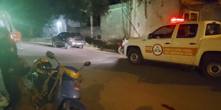 UN MOTOCICLISTA Y SU ACOMPAÑANTE PERDIERON EL CONTROL DEL RODADO Y CAYERON AL ASFALTO