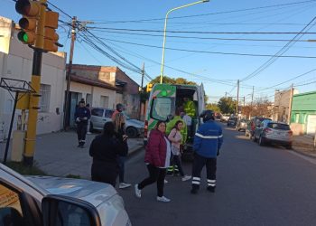 UN TAXI ATROPELLÓ A UN NENE Y SE DIO A LA FUGA