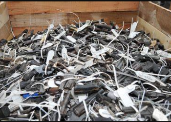 VÉLEZ: «ESTAMOS PIDIENDO QUE SE HAGAN MÁS CAMPAÑAS DE DESARME»