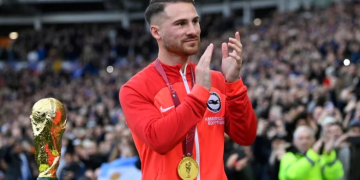 EL BRIGHTON LE PUSO PRECIO A ALEXIS MAC ALLISTER