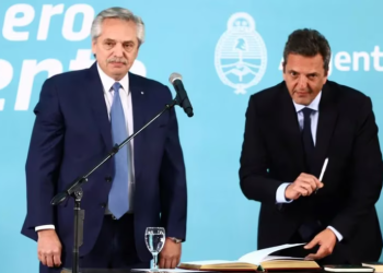 TENSIÓN ENTRE ALBERTO FERNÁNDEZ Y SERGIO MASSA: UN LLAMADO Y UNA ADVERTENCIA INQUIETANTE