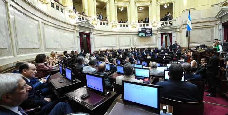 SIN ACUERDO ENTRE EL OFICIALISMO Y LA OPOSICIÓN CORRE RIESGO LA SESIÓN CONVOCADA PARA HOY EN EL SENADO