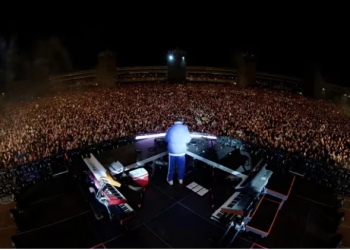 EL IMPONENTE SHOW DE BIZARRAP EN EL HIPÓDROMO DE PALERMO