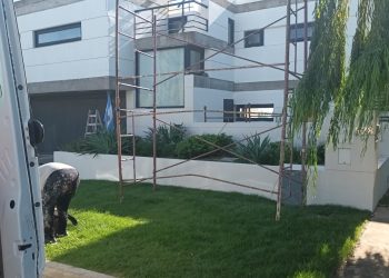 UN OBRERO CAYÓ DE UN ANDAMIO A CINCO METROS DE ALTURA