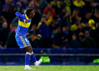 CON UNA DESCOMUNAL ACTUACIÓN DE VALENTÍN BARCO, BOCA JUNIORS SE LO DIO VUELTA A DEPORTIVO PEREIRA Y LIDERA SU GRUPO EN LA LIBERTADORES