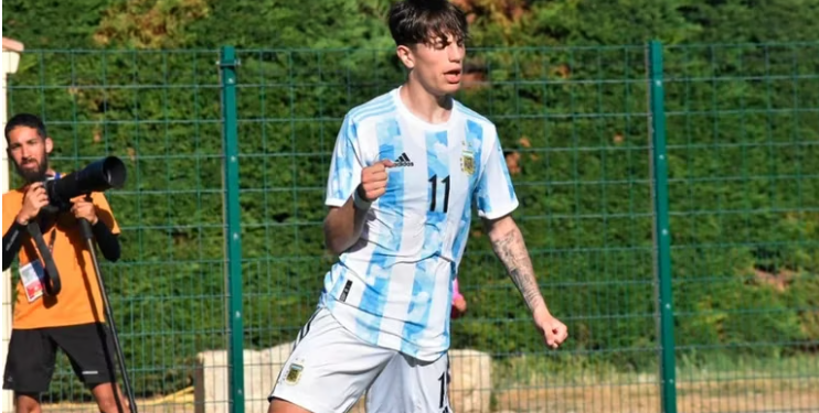 ALEJANDRO GARNACHO PRESIONAL AL MANCHESTER UNITED PARA JUGAR EL MUNDIAL SUB 20 CON ARGENTINA