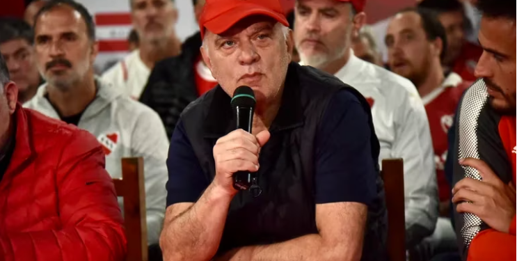 INDEPENDIENTE INFORMÓ MEDIANTE UN COMUNICADO QUE NÉSTOR GRINDETTI ASUME LA PRESIDENCIA TRAS LA RENUNCIA DE FABIÁN DOMAN