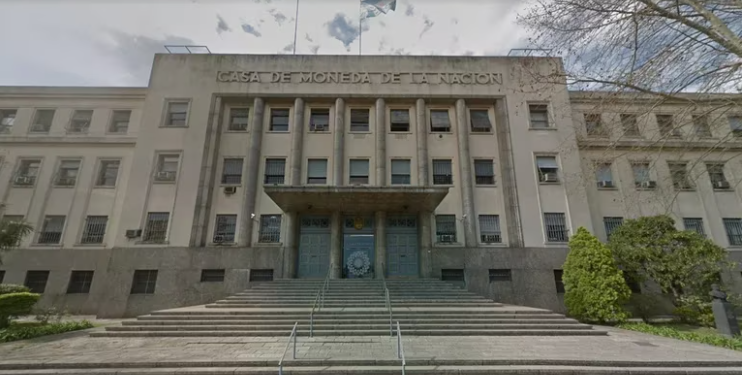 EL GOBIERNO IMPORTARÁ BILLETES DESDE FRANCIA Y MALTA PARA CUBRIR LA NECESIDAD DE EMISIÓN DE PESOS