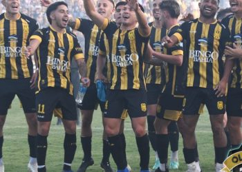 TRIUNFAZO AURINEGRO EN EL CLÁSICO