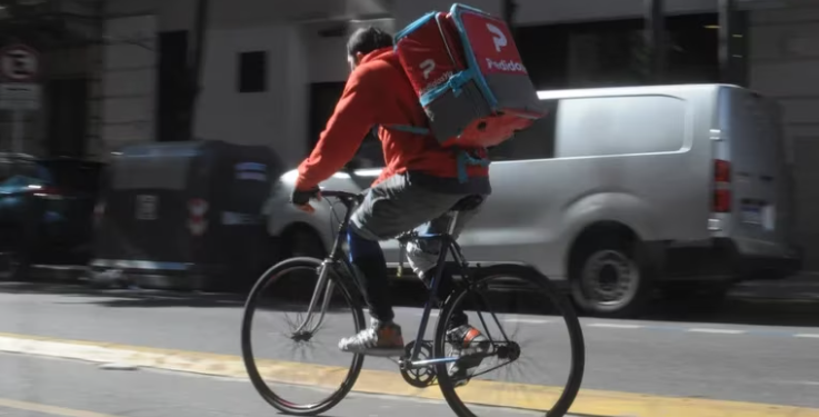 AVANZA UNA POLÉMICA INICIATIVA PARA REGULAR A RAPPI Y PEDIDOS YA EN LA PROVINCIA DE BUENOS AIRES