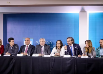 TREGUA ELECTORAL EN EL FRENTE DE TODOS: HABRÁ REUNIÓN PARA CONVOCAR AL CONGRESO DEL PJ Y DEFINIR UNA ESTRATEGIA