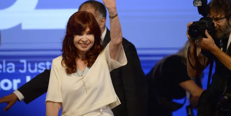 CRISTINA KIRCHNER INSTÓ AL FDT A CERRAR FILAS FRENTE A LAS ELECCIONES Y MARCÓ LÍMITES EN LA NEGOCIACIÓN CON EL FMI
