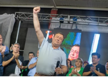 ELECCIONES EN RÍO NEGRO: ALBERTO WERETILNECK SE QUEDÓ CON LA GOBERNACIÓN POR UNA AMPLIA VENTAJA DE LOS VOTOS FRENTE A TORTORIELLO