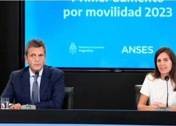 EL GOBIERNO ANUNCIÓ UN AUMENTO DEL 21% Y TRES REFUERZOS PARA LAS JUBILACIONES Y PENSIONES EN JUNIO, JULIO Y AGOSTO