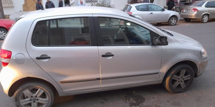 ACCIDENTE ENTRE UN AUTO Y UNA MOTO