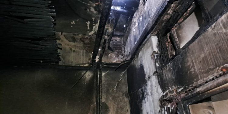 UNA CASA SE PRENDIÓ FUEGO EN IRIGOYEN AL 1100